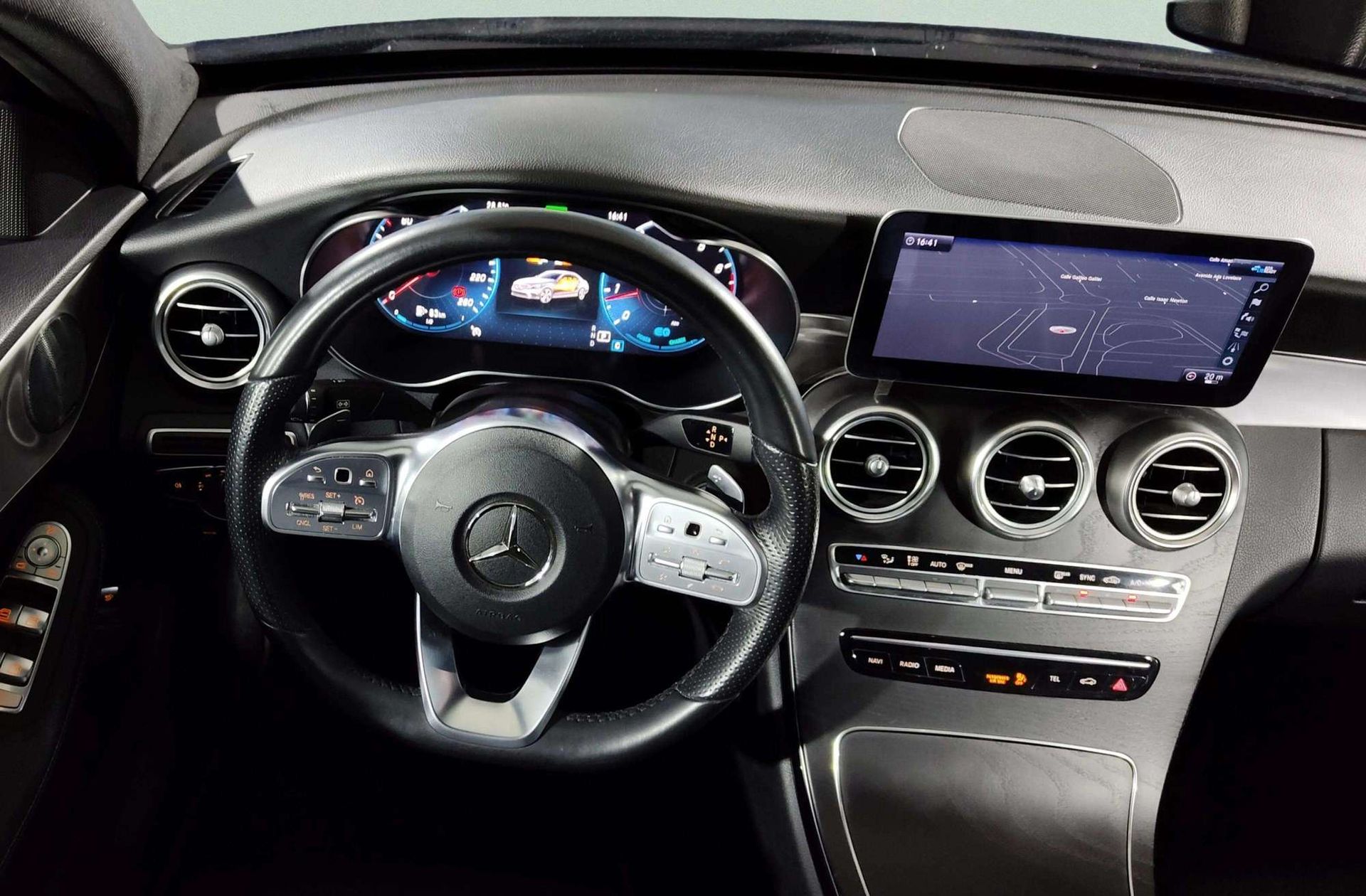 Mercedes-Benz Clase C 200 Pack AMG - foto 29