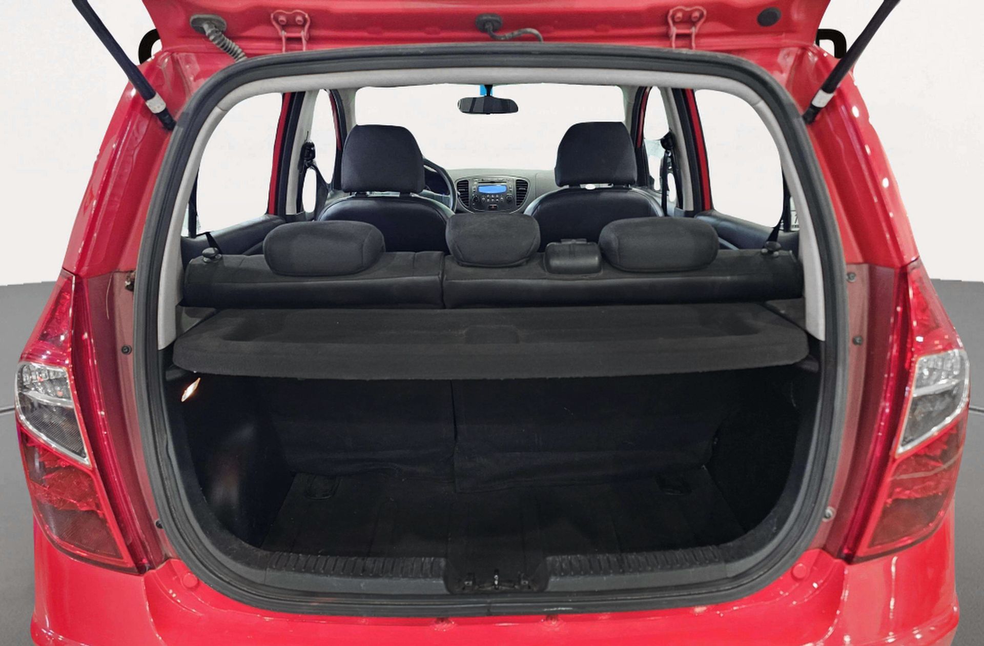 Hyundai i10 1.1 Classic - foto 12