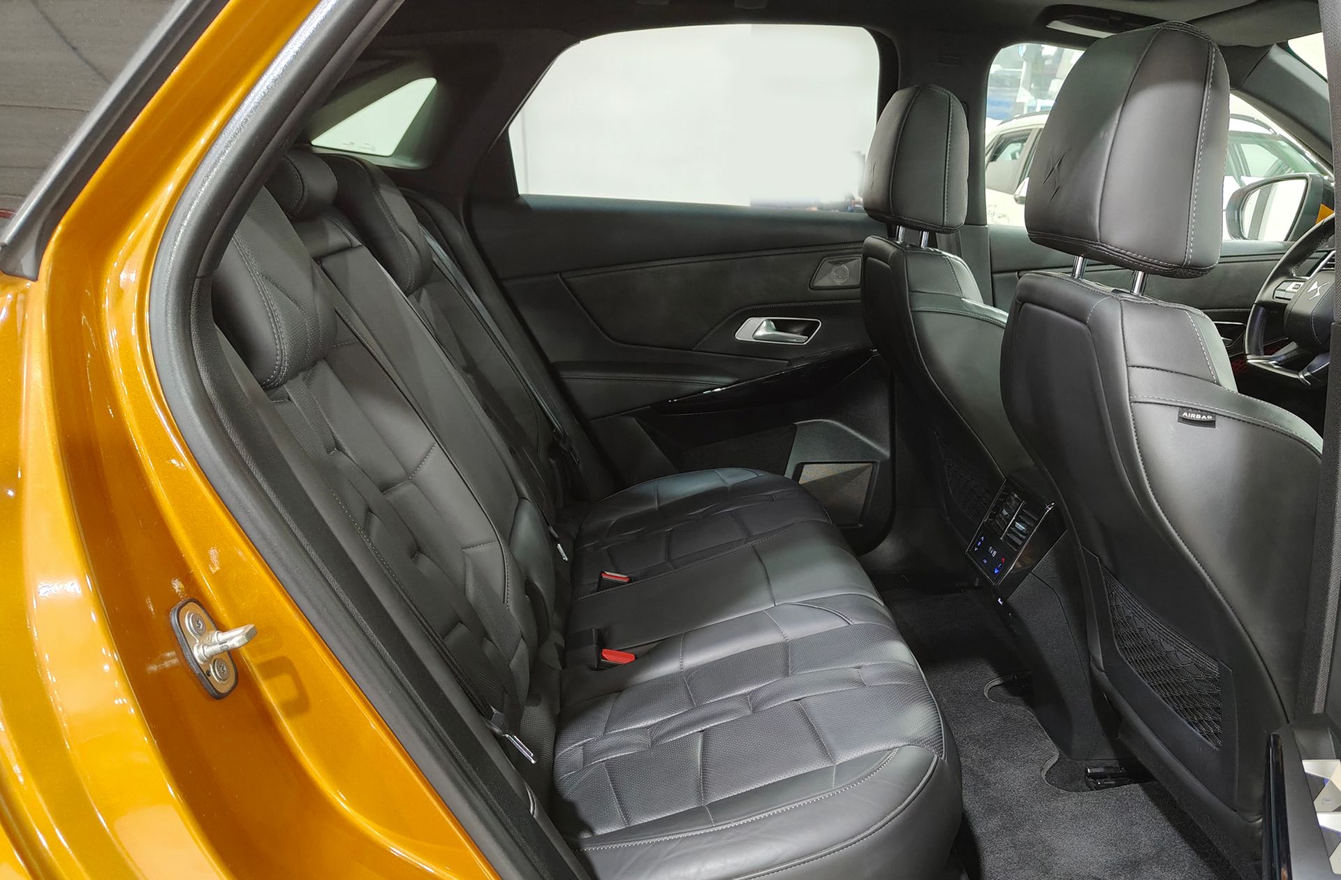 DS DS 7 Crossback BlueHDi 180 Grand Chic - foto 19