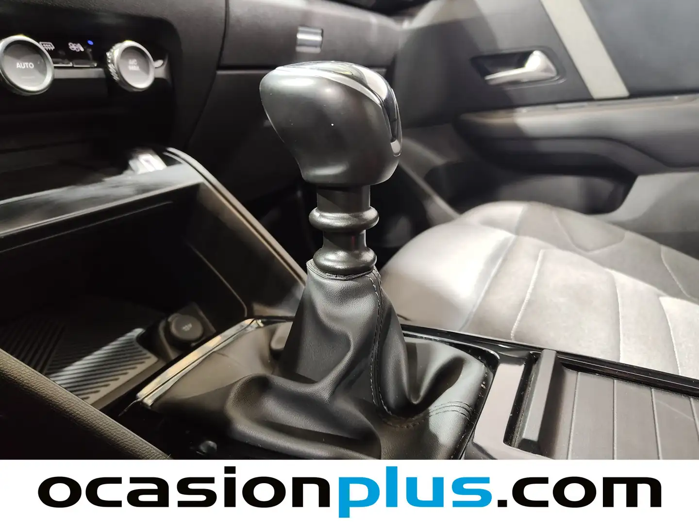 Foto Citroën C4 Citroen C4 PureTech 130 S&S 6v Feel Pack (130 CV)