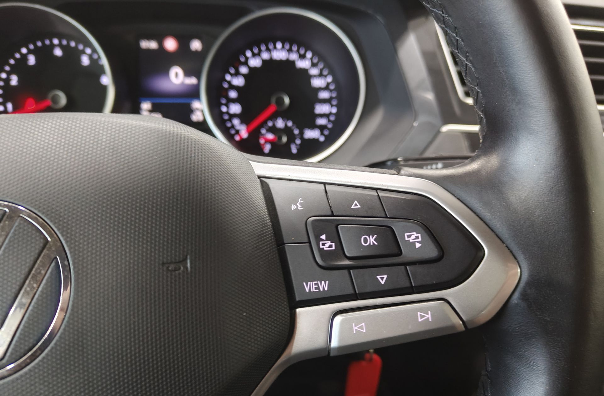 Volkswagen Tiguan Life 1.5 TSI - foto 26