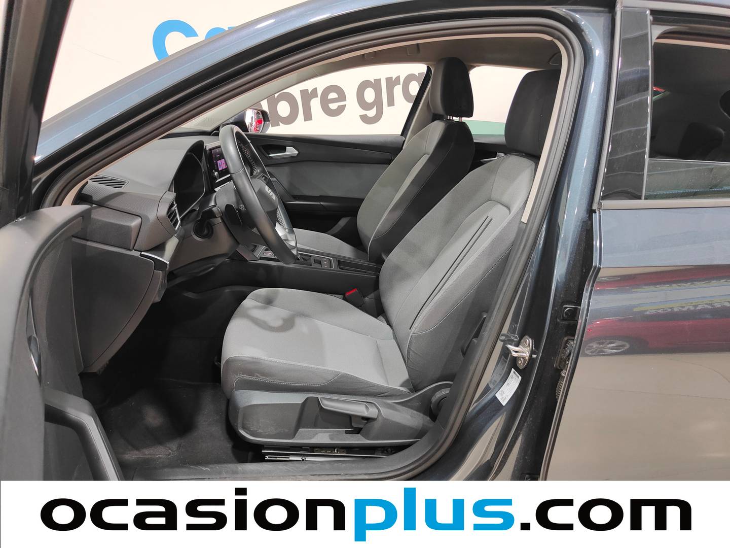 Foto asientos delanteros Seat León Seat León 1.5 eTSI S&S Style Special Edition DSG (150 CV)