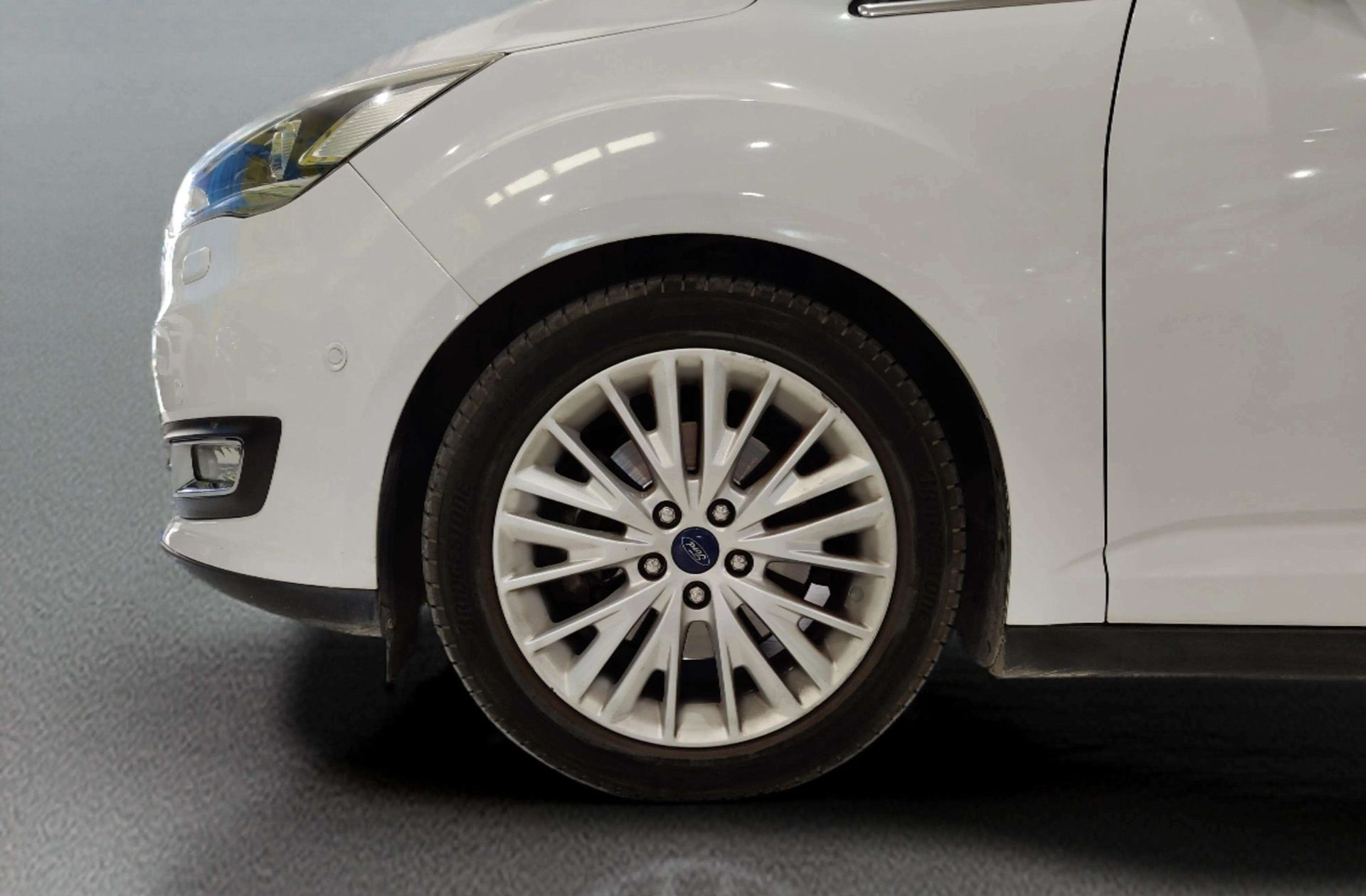 Ford C-Max 1.5 EcoBoost Titanium - foto 38