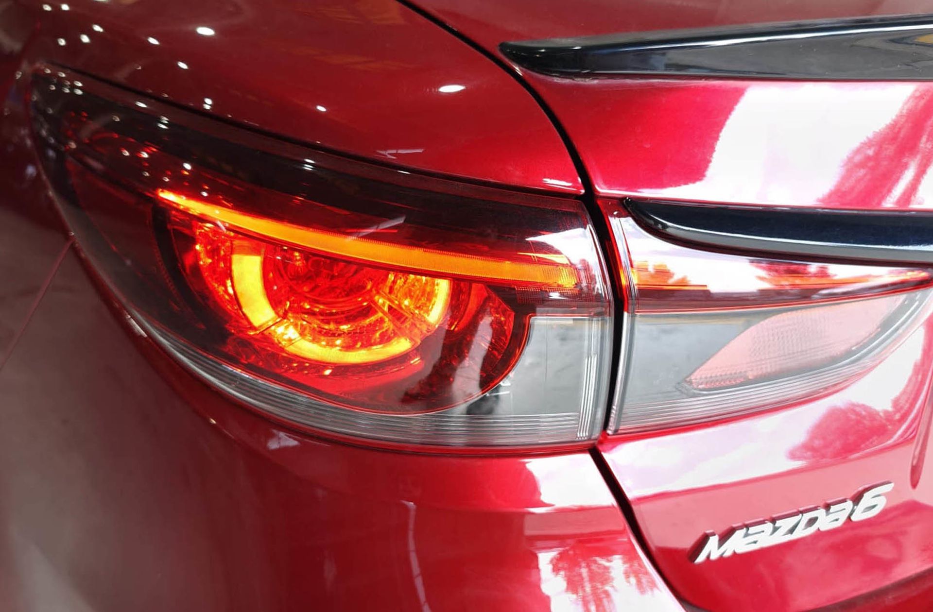 Mazda Mazda6 2.2 DE Luxury - foto 16