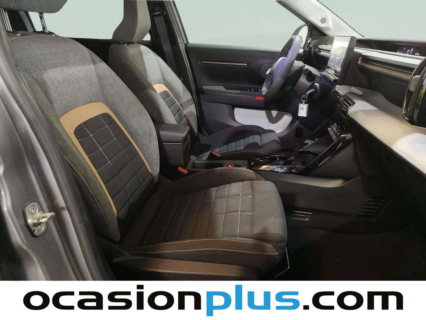 Citroën C3 Aircross Citroën C3 Aircross Hybrid 145 Plus e-DCS6 (145 CV) al mejor precio