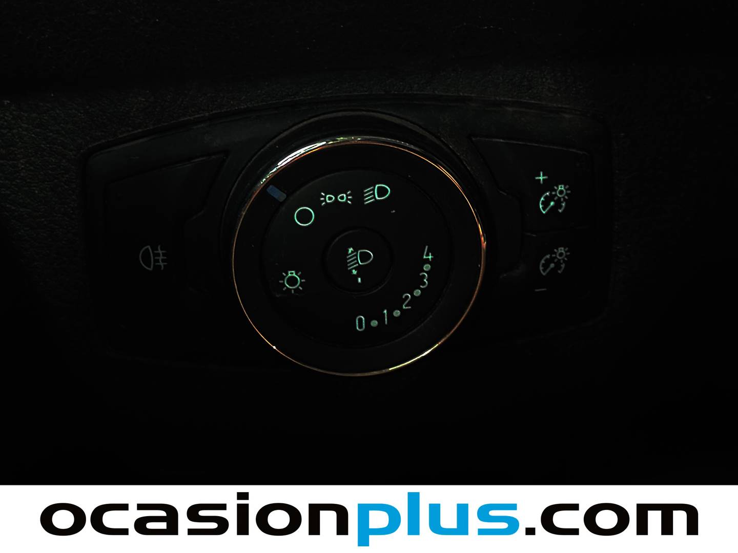 Equipamiento del Ford Tourneo Courier Ford Tourneo Courier 1.0 EcoBoost Ambiente (100 CV)