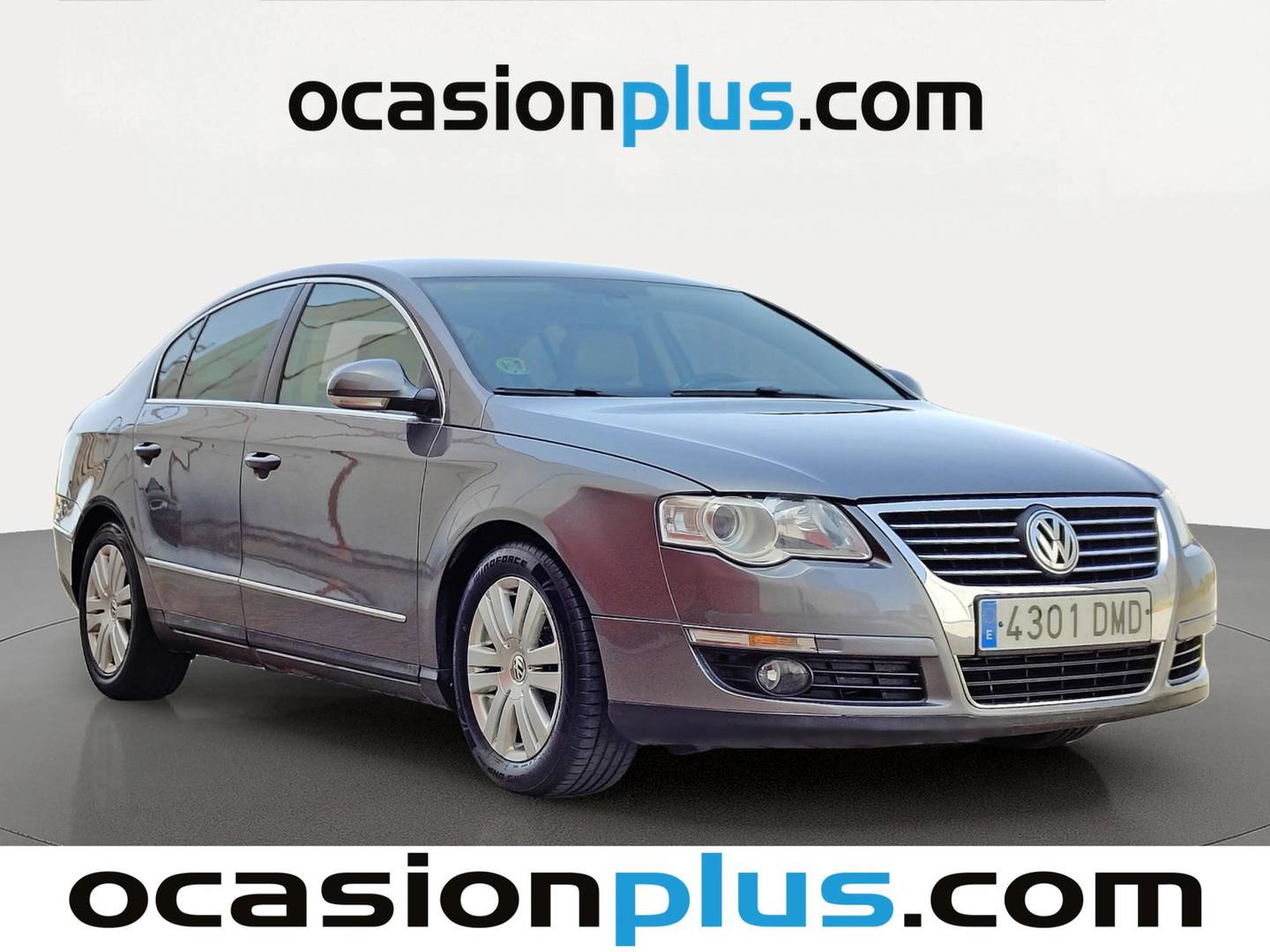 Foto delantera Volkswagen Passat Volkswagen Passat Highline 2.0 TDI (140 CV) derecha