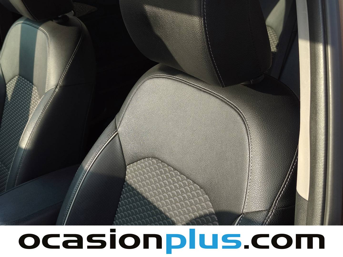 Extras y acabados del KIA Ceed Kia Ceed 1.0 T-GDi Tech (100 CV)