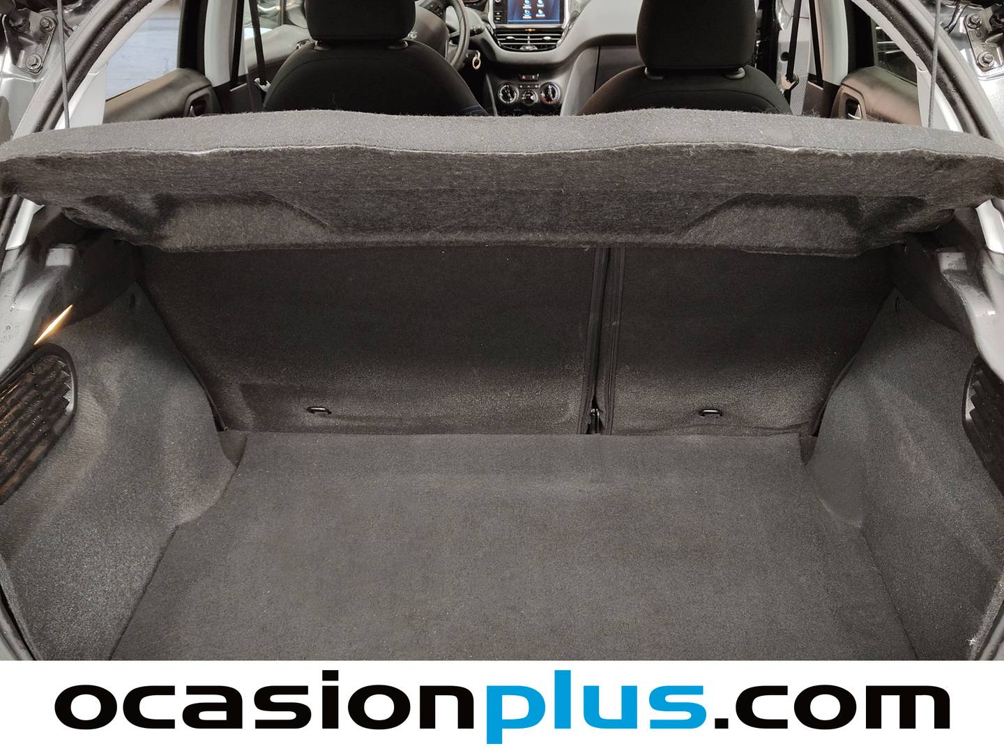 Fotos maletero Peugeot 208 Peugeot 208 PureTech Signature  (82 CV)