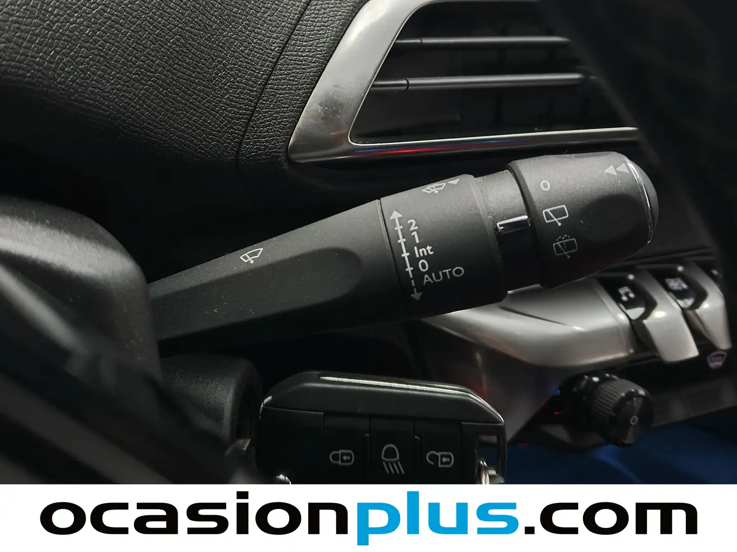 Foto Peugeot 5008 Peugeot 5008 BlueHDi 130 S&S Allure 96 kW (130 CV)