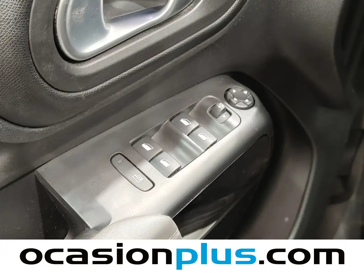 Foto Citroën C5 Aircross Citroen C5 Aircross PureTech 130 S&S C Series EAT8 (131 CV)