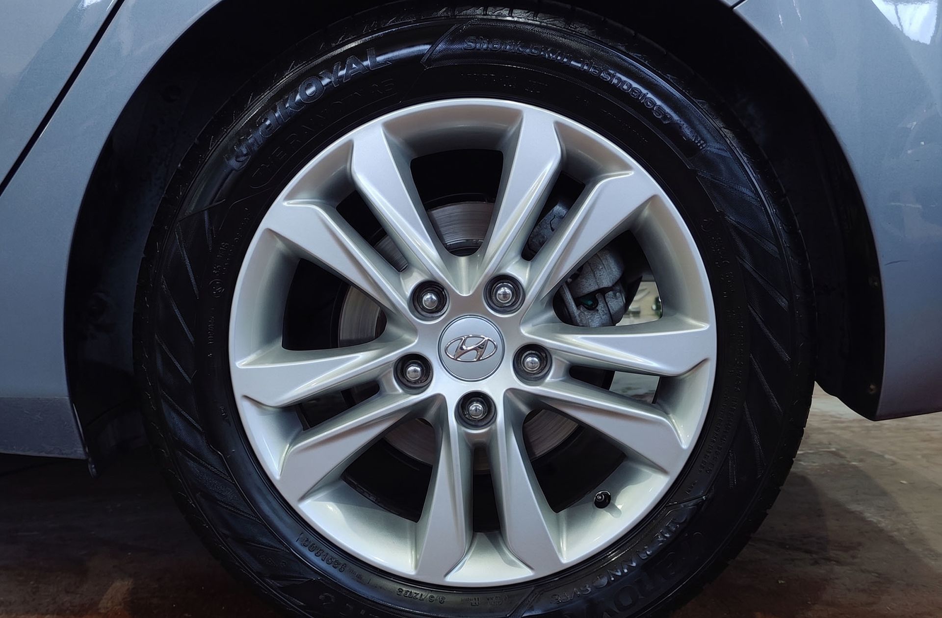 Hyundai i30 1.6 CRDi Tecno S - foto 30