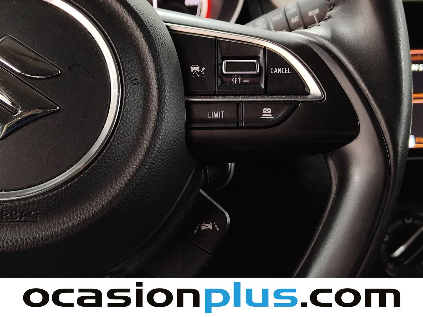 Paquetes del Suzuki Swift Suzuki Swift 1.2 GLE Mild Hybrid (83 CV)