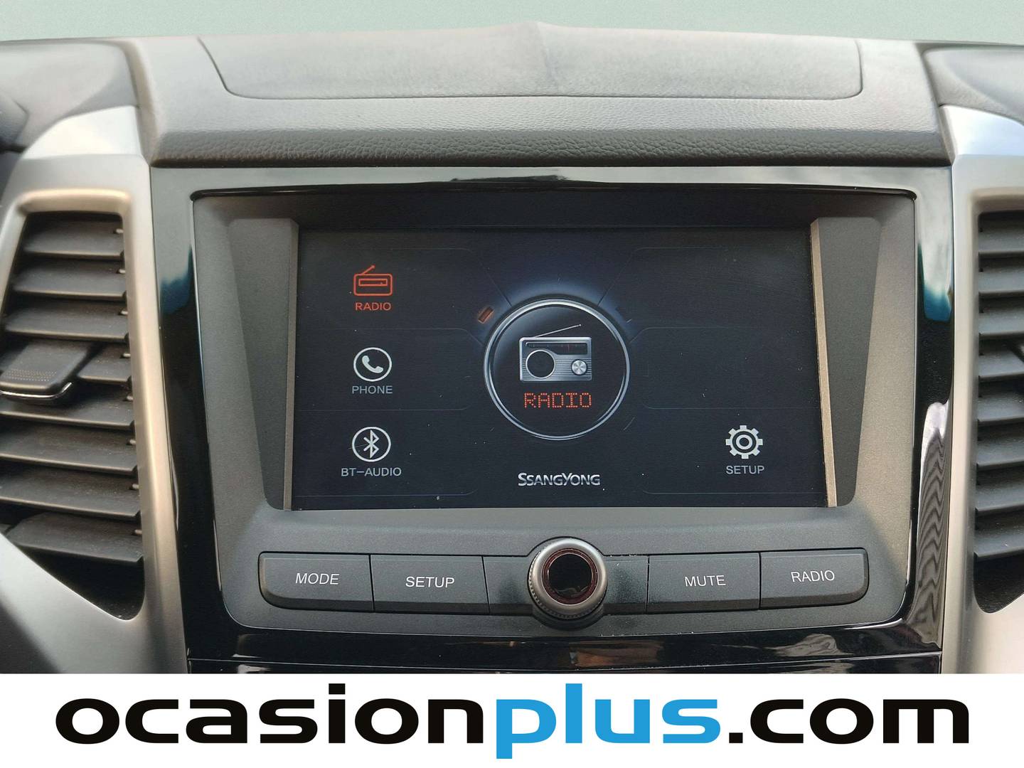 Foto SsangYong Tivoli Ssangyong Tivoli D16T Premium 4x2 (115 CV)