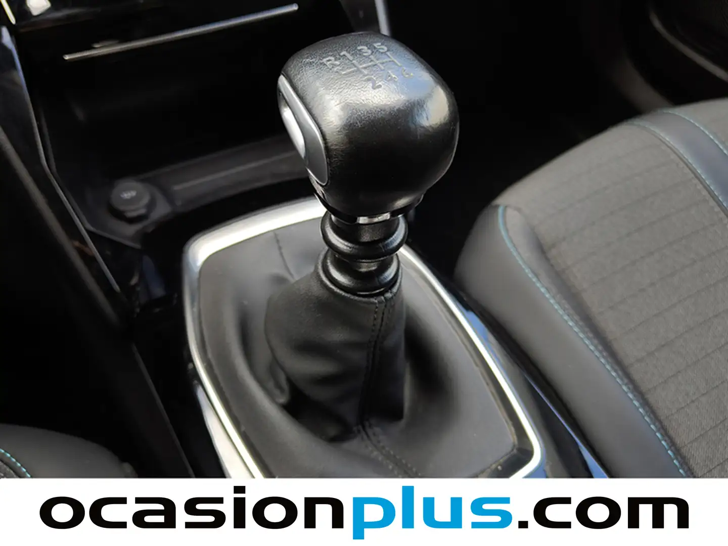 Foto Peugeot 2008 Peugeot 2008 PureTech 100 S&S Allure  (100 CV)