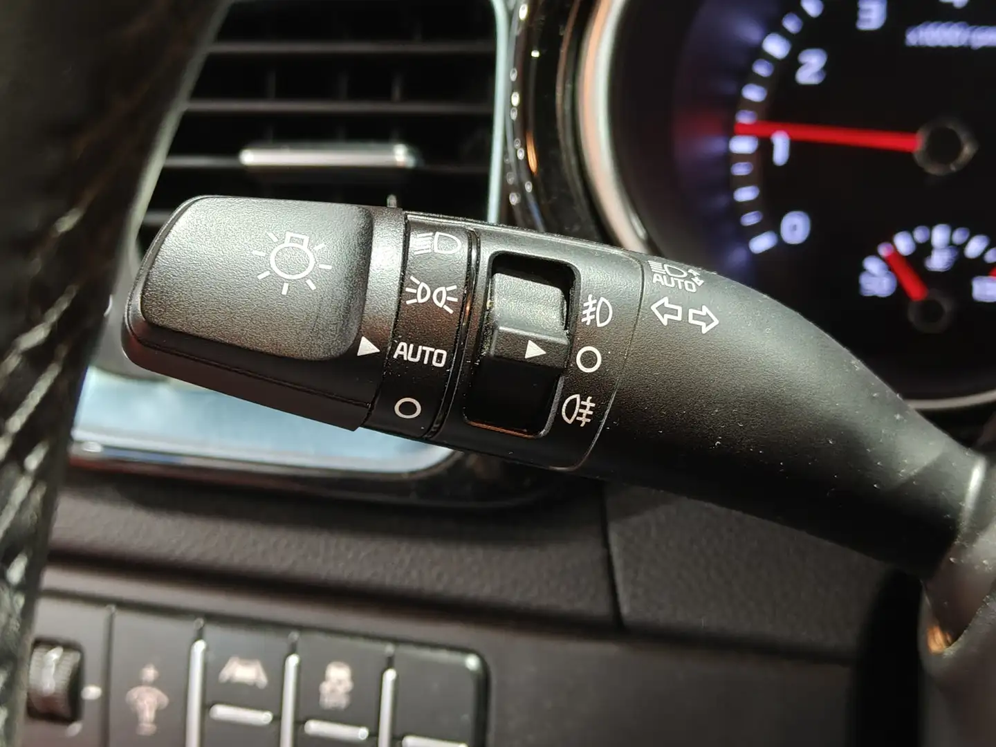 Foto KIA Ceed Kia Ceed 1.0 T-GDi Style Edition (100 CV)