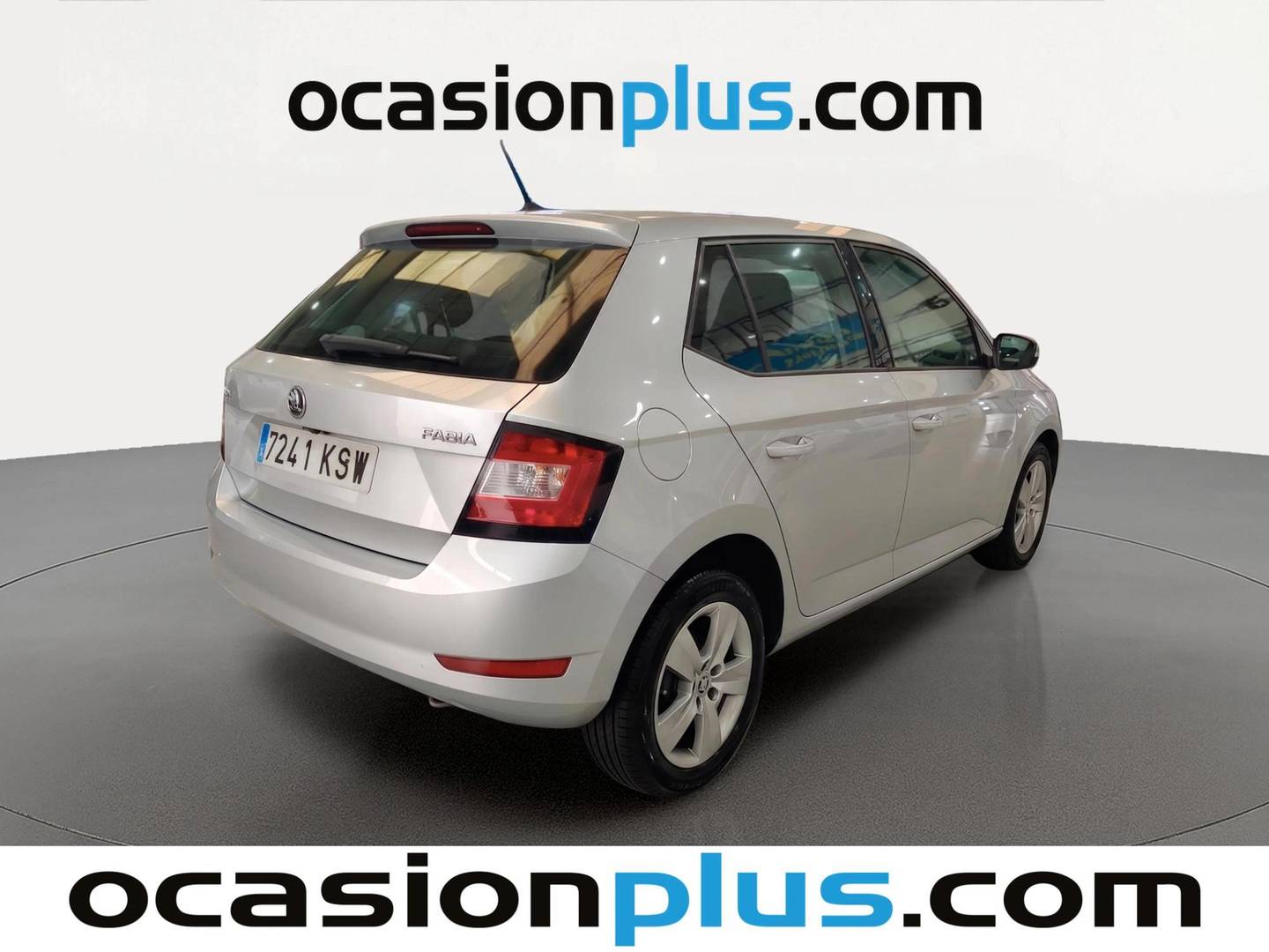Foto trasera Skoda Fabia Skoda Fabia 1.0 MPI Like (75 CV) derecha
