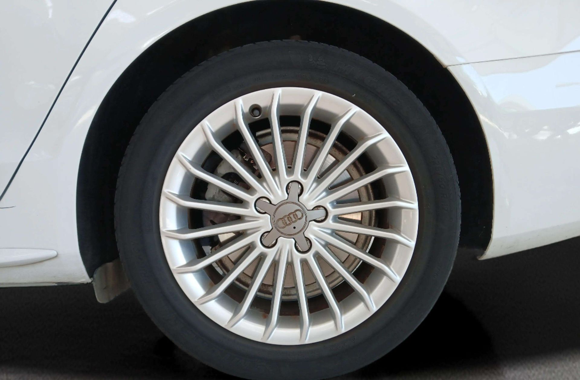 Audi A4 Avant S line edition 2.0 TDI ultra - foto 34
