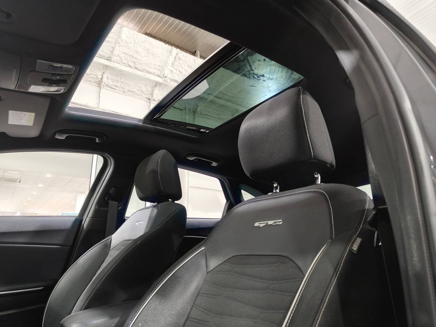 Foto KIA ProCeed Kia ProCeed 1.5 MHEV GT Line DCT (160 CV)