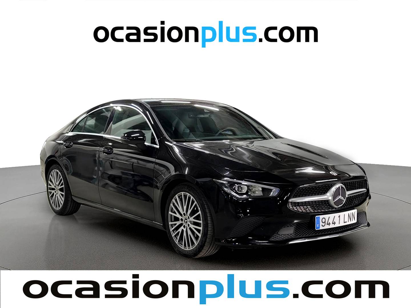 Foto delantera Mercedes CLA Mercedes CLA 180 (136 CV) derecha