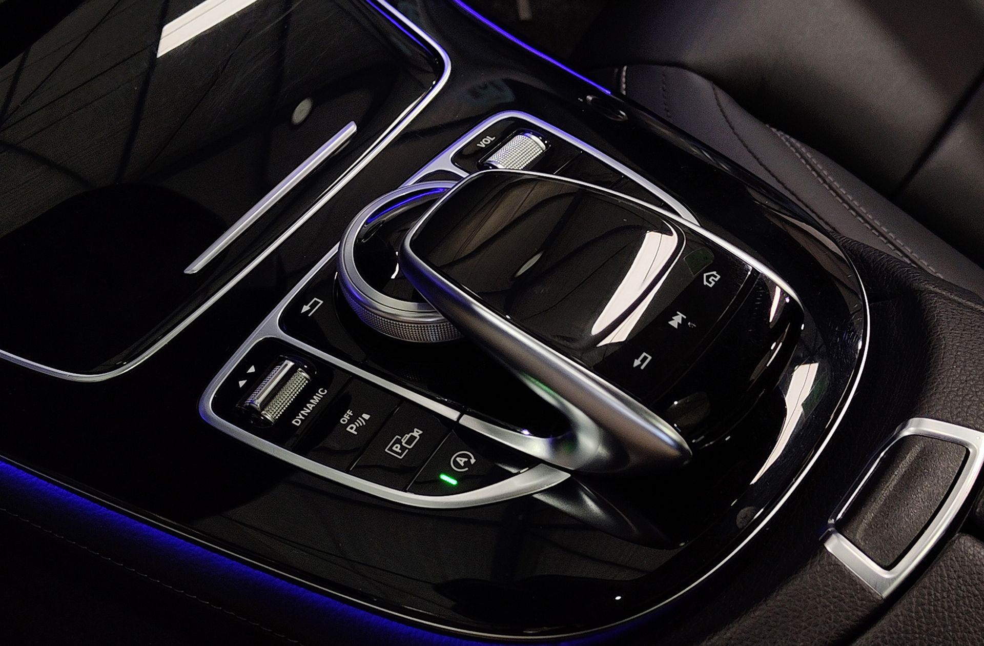 Mercedes-Benz Clase E E 220 d - foto 37