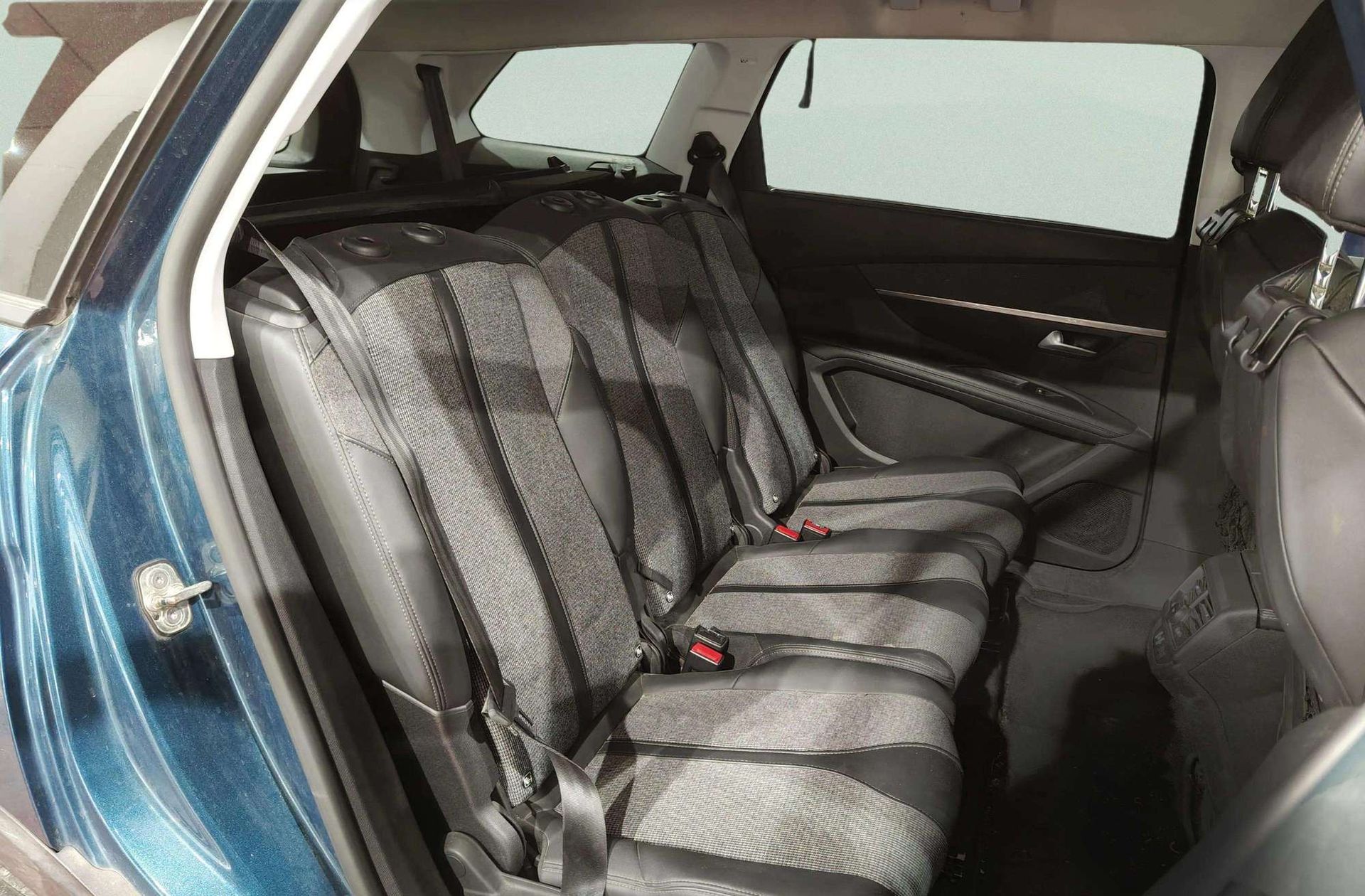 Peugeot 5008 BlueHDi 130 Allure 7 plazas - foto 18