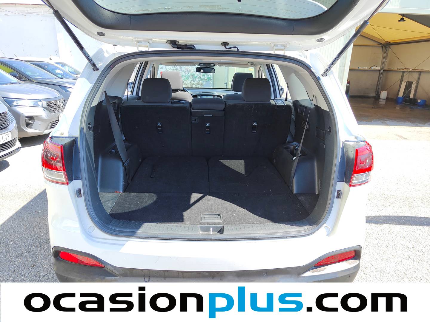 Fotos maletero KIA Sorento Kia Sorento 2.2 CRDi Drive 4x2 Auto (200 CV)