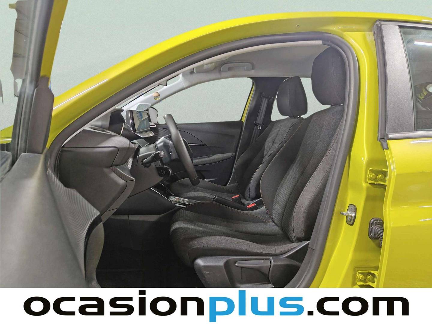 Foto asientos delanteros Peugeot 208 Peugeot 208 Style Hybrid 110 eDCS6 (110 CV)