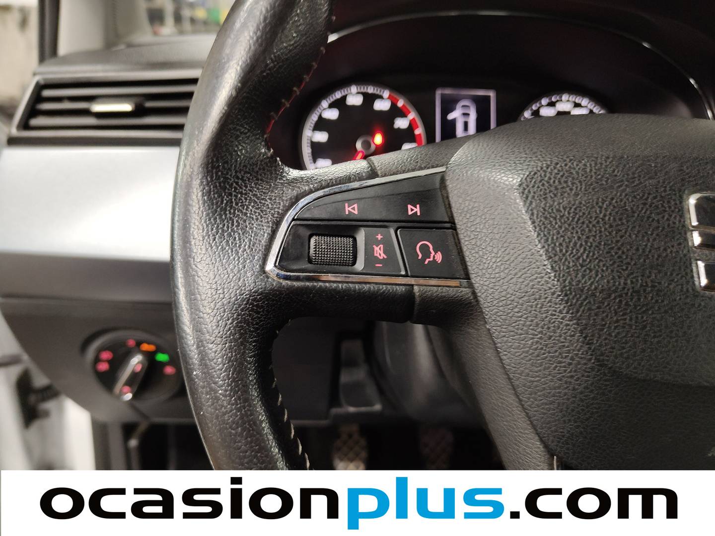Seat Arona Seat Arona 1.0 TSI Ecomotive S&S Style (115 CV) seminuevo