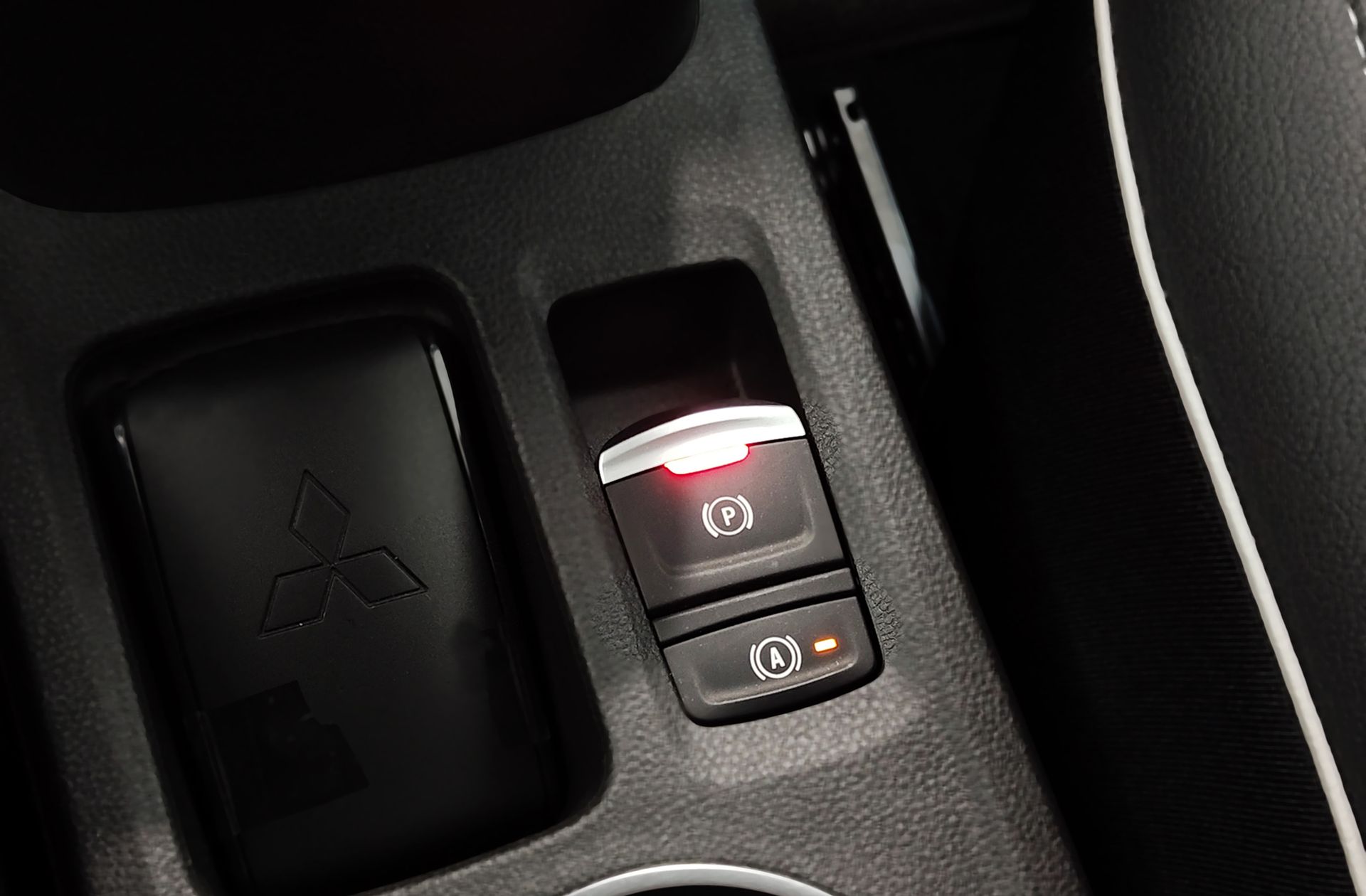 Mitsubishi ASX 130T MHEV Kaiteki - foto 34