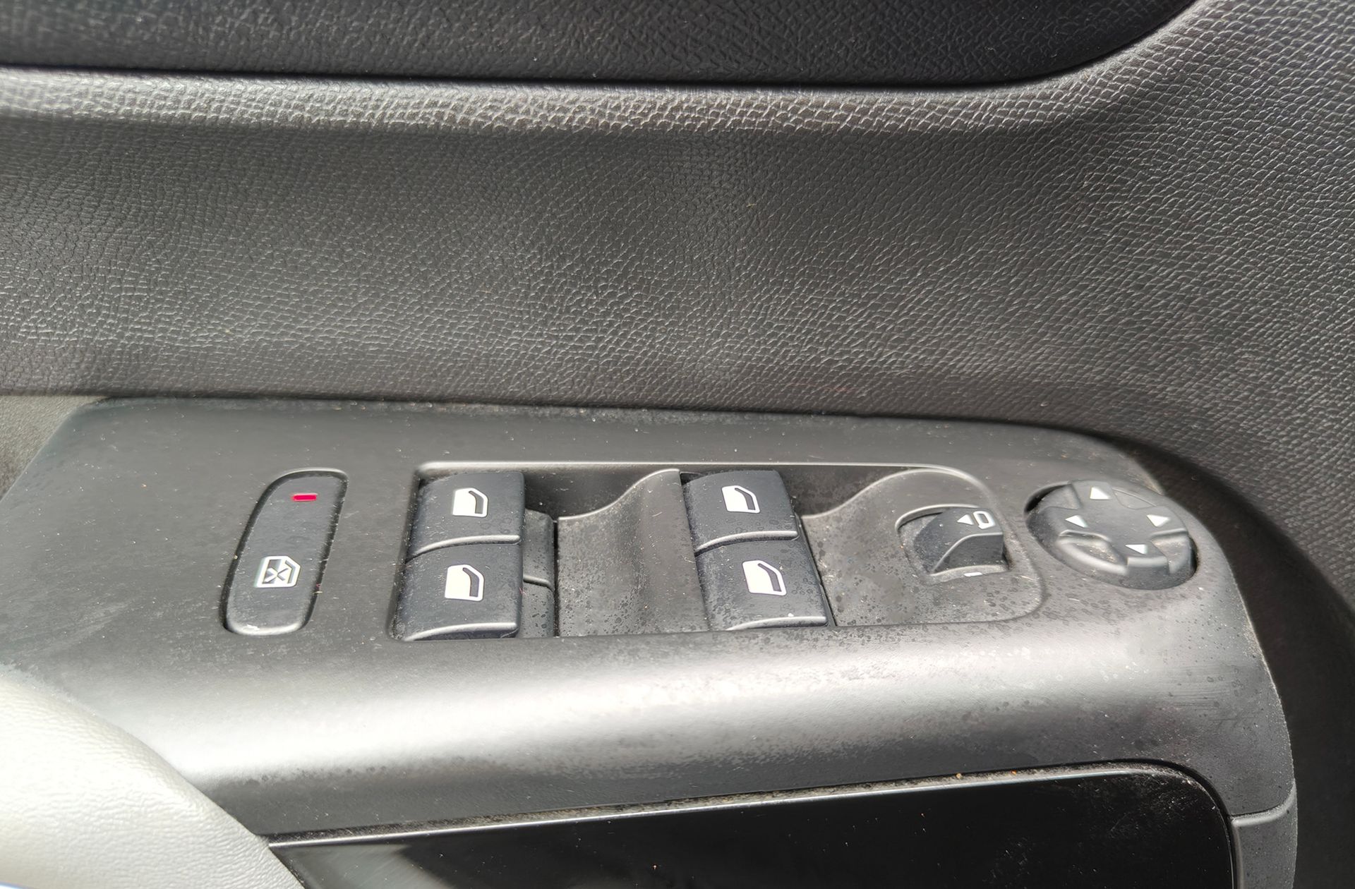 Citroën C5 Aircross 225 Shine Pack e-EAT8 - foto 46