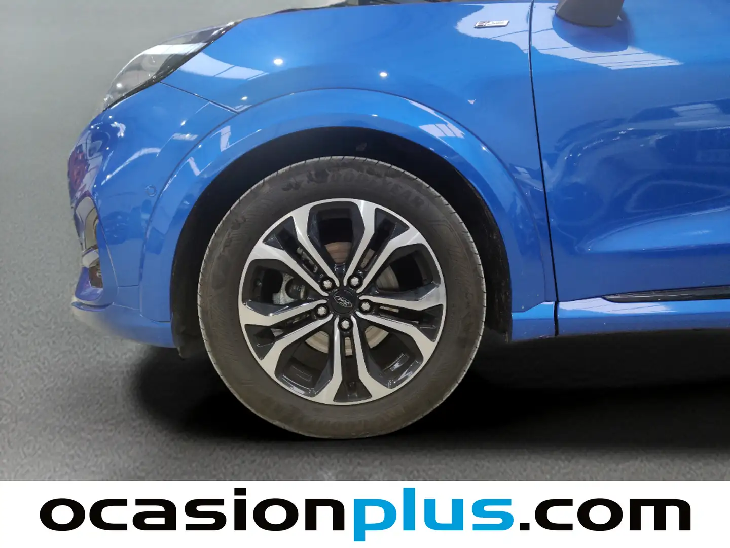 Foto Ford Puma Ford Puma 1.0 EcoBoost MHEV ST-Line Auto (125 CV)