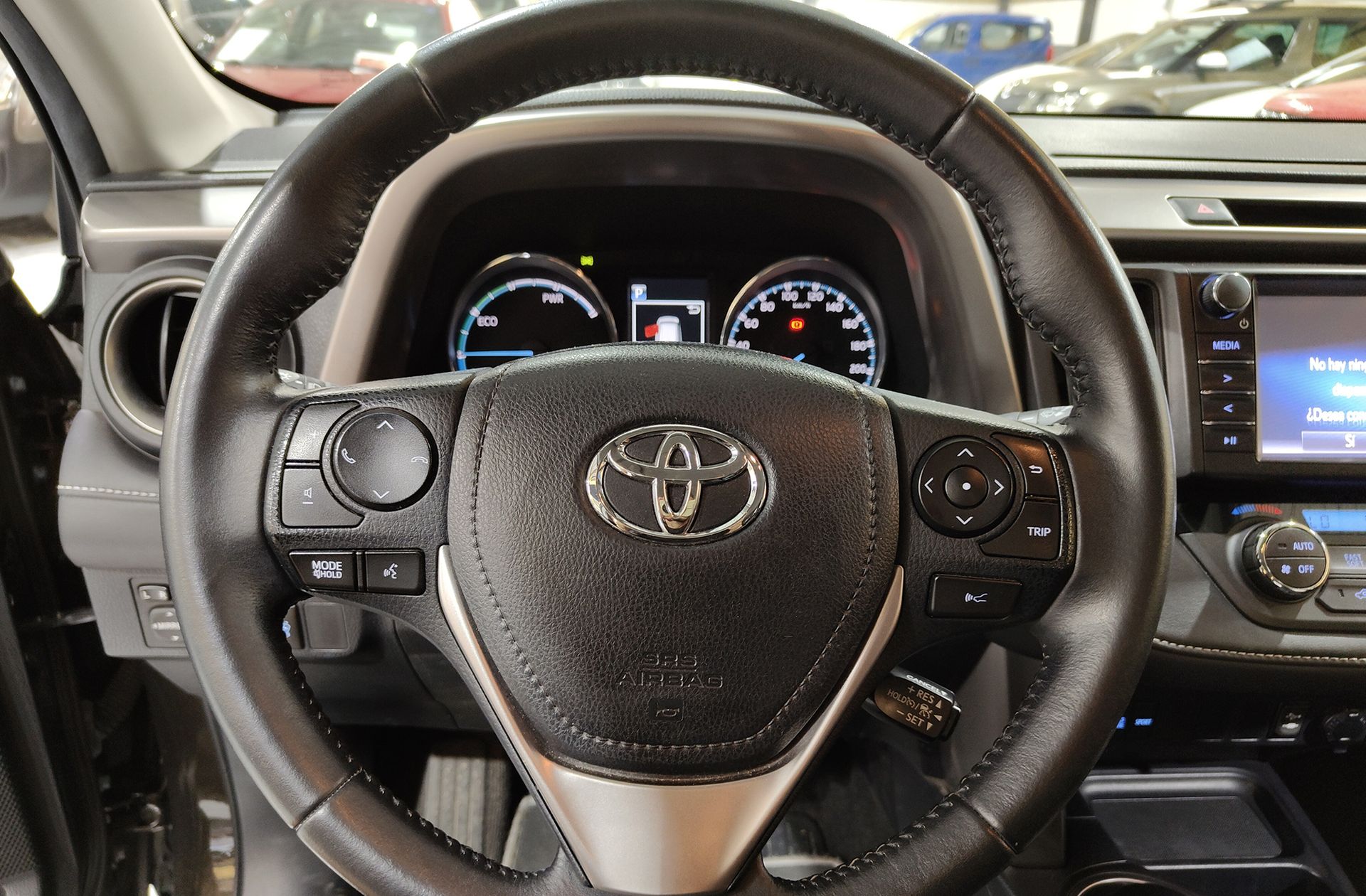 Toyota RAV4 2.5l hybrid Advance 2WD - foto 21