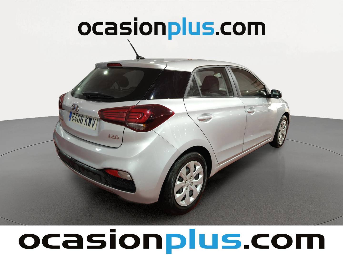 Foto trasera Hyundai i20 Hyundai i20 1.2 MPI Essence LE (75 CV) derecha