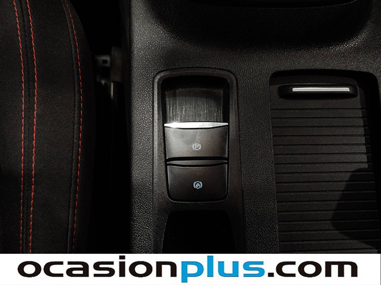 Foto Ford Kuga Ford Kuga 1.5 EcoBlue ST-Line (120 CV)