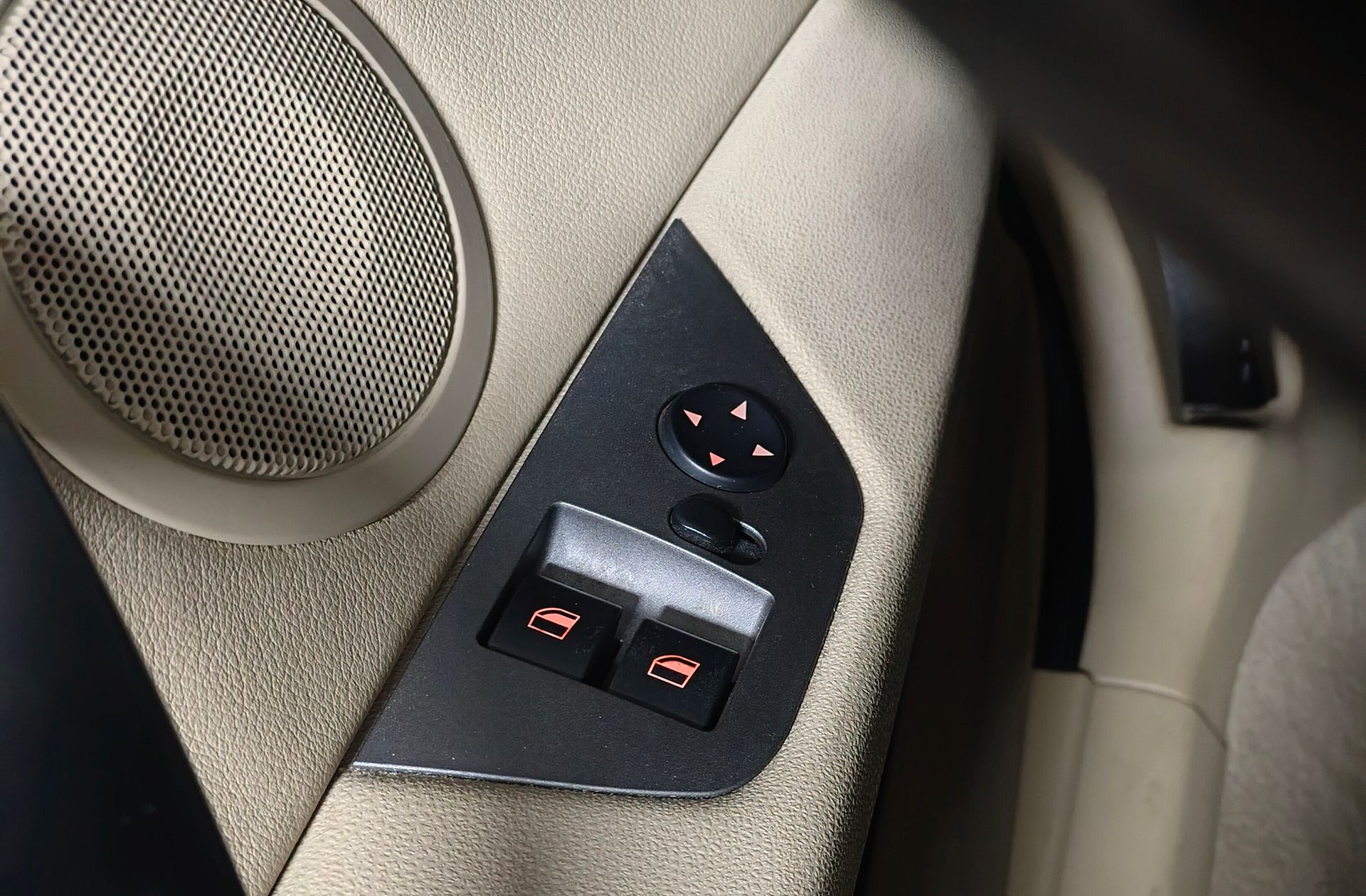 BMW Z4 3.0 i Cabrio - foto 26