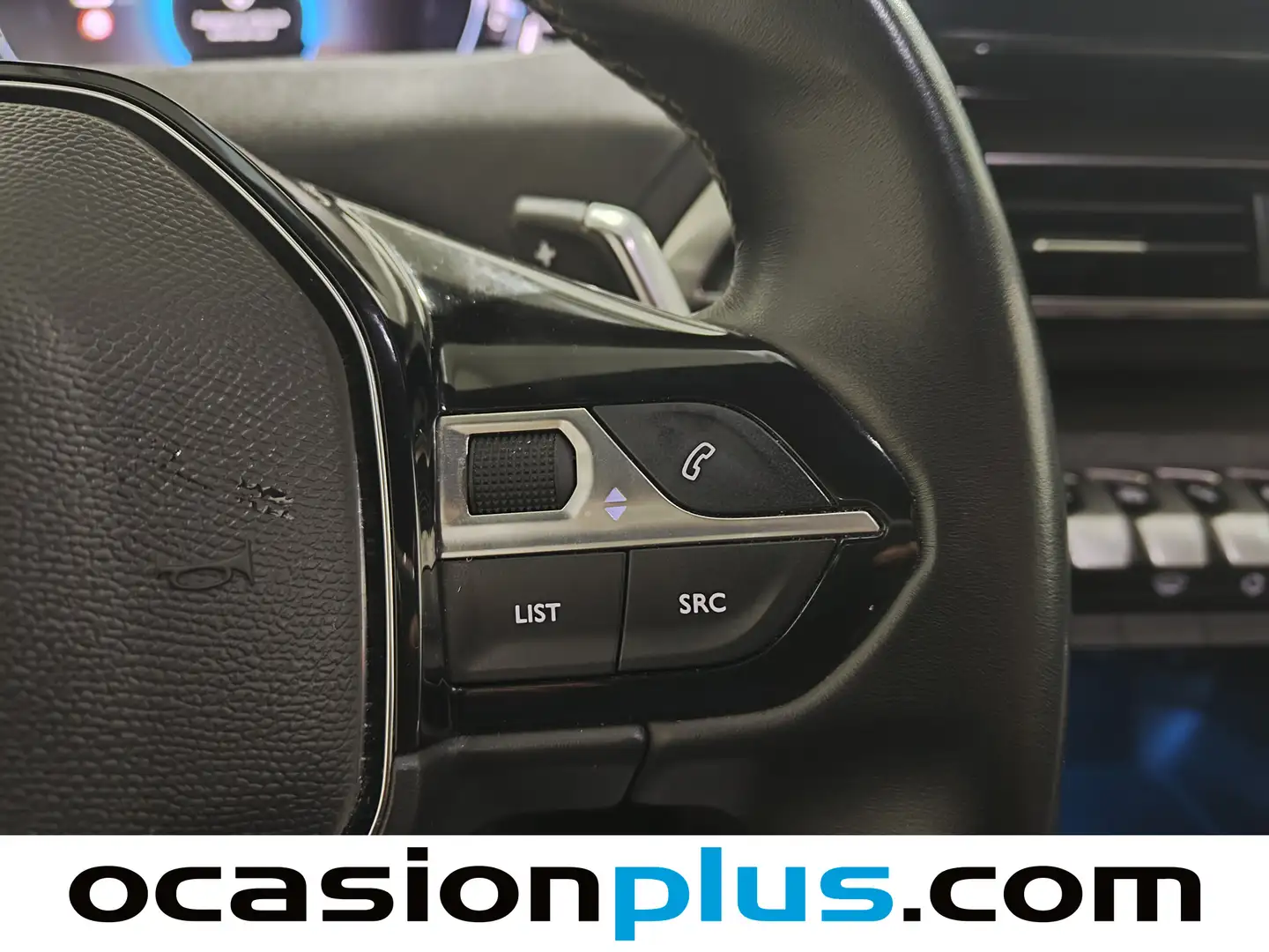 Foto Peugeot 5008 Peugeot 5008 PureTech 130 S&S Allure Pack EAT8 (130 CV)