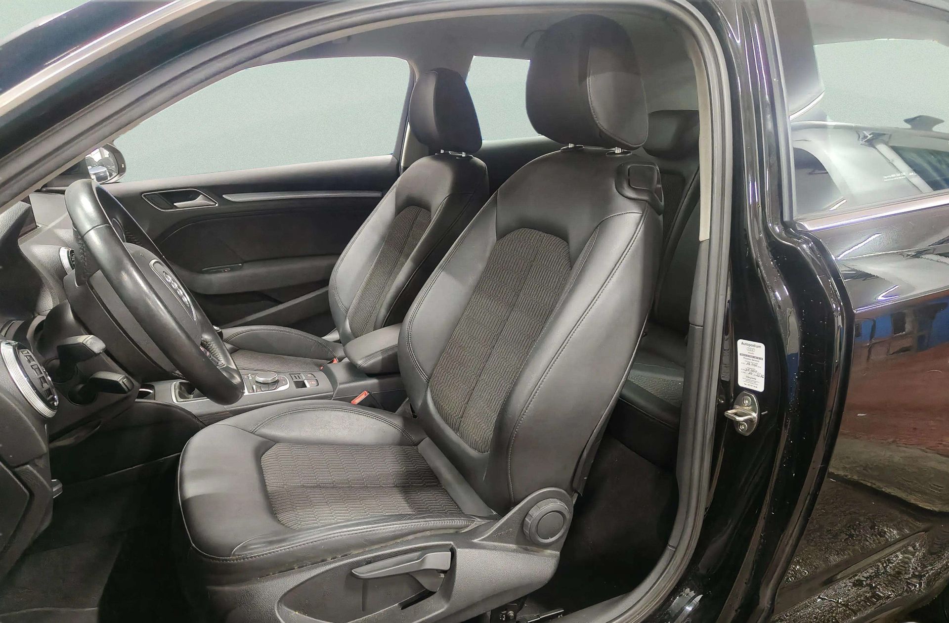 Audi A3 Advanced 1.4 TFSI - foto 8