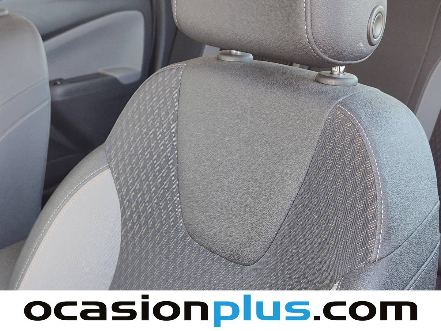Extras y acabados del Opel Crossland X Opel Crossland X 1.2 Innovation Auto (130 CV)