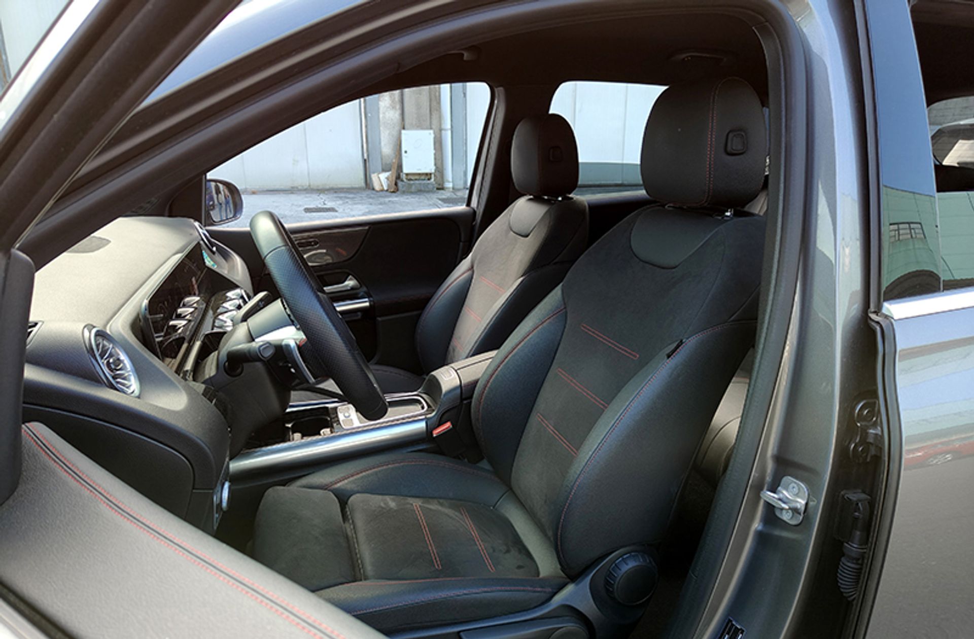 Mercedes-Benz Clase B 250 e Pack AMG - foto 13