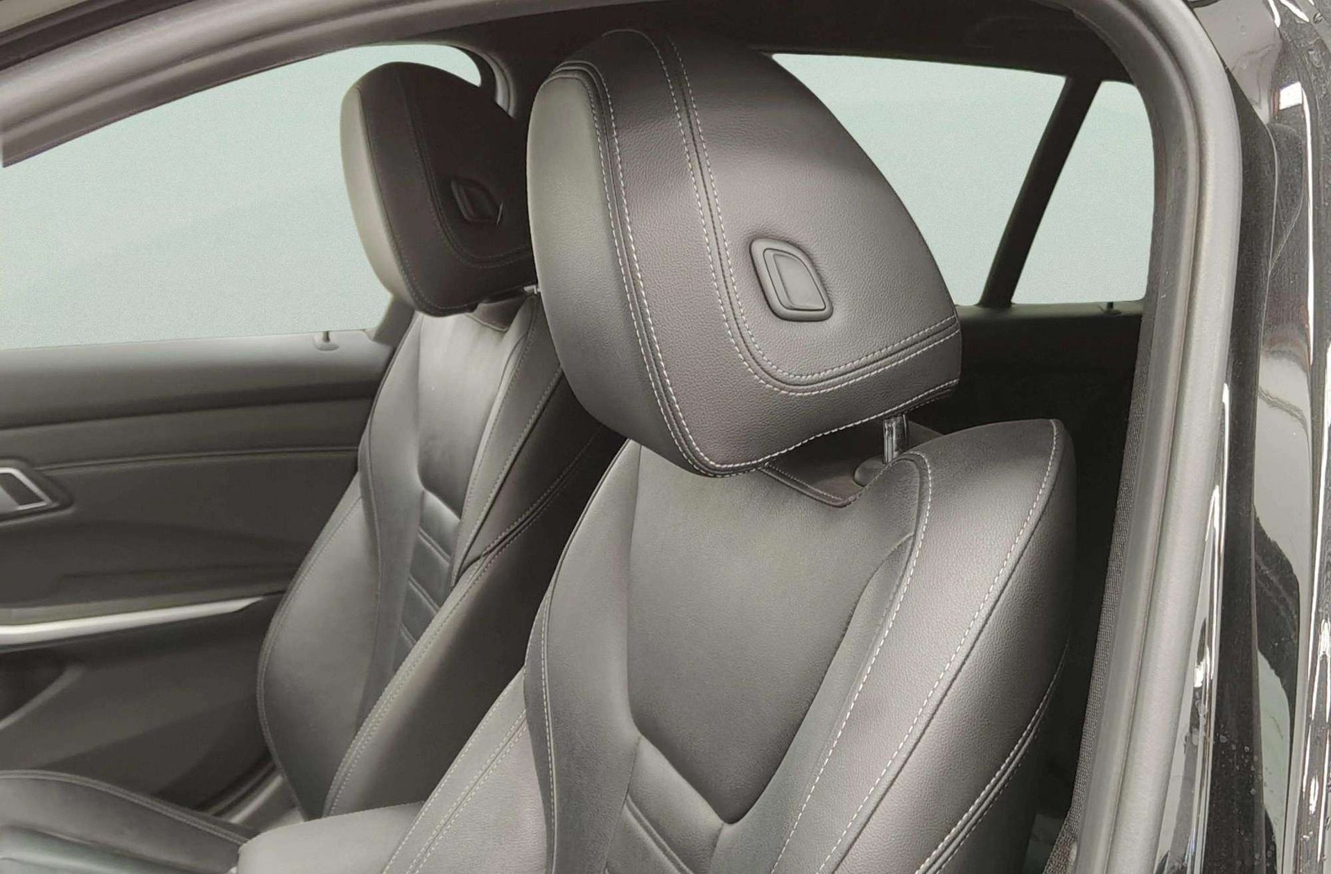 BMW Serie 3 320e - foto 15