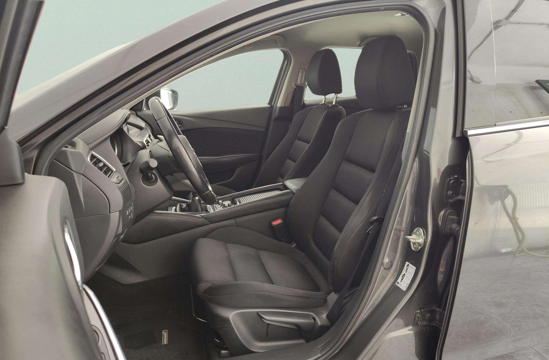 Mazda Mazda6 2.2 DE Wagon Luxury - foto 13