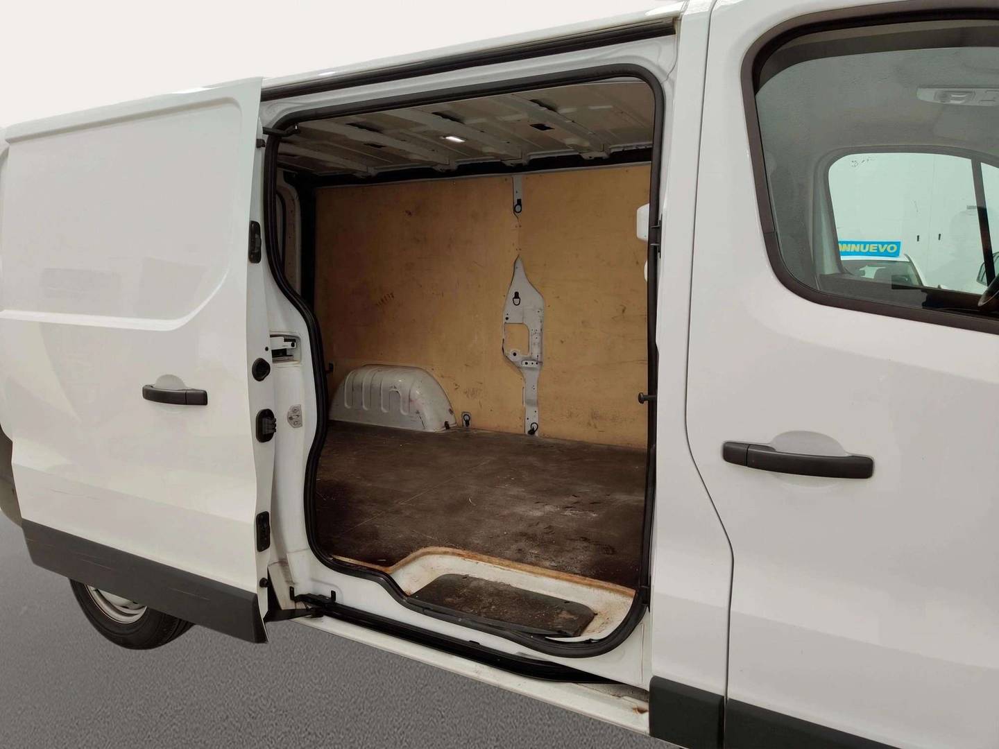 Foto asientos traseros Renault Trafic Renault Trafic Furgon L2H1 Blue dCi (130 CV)