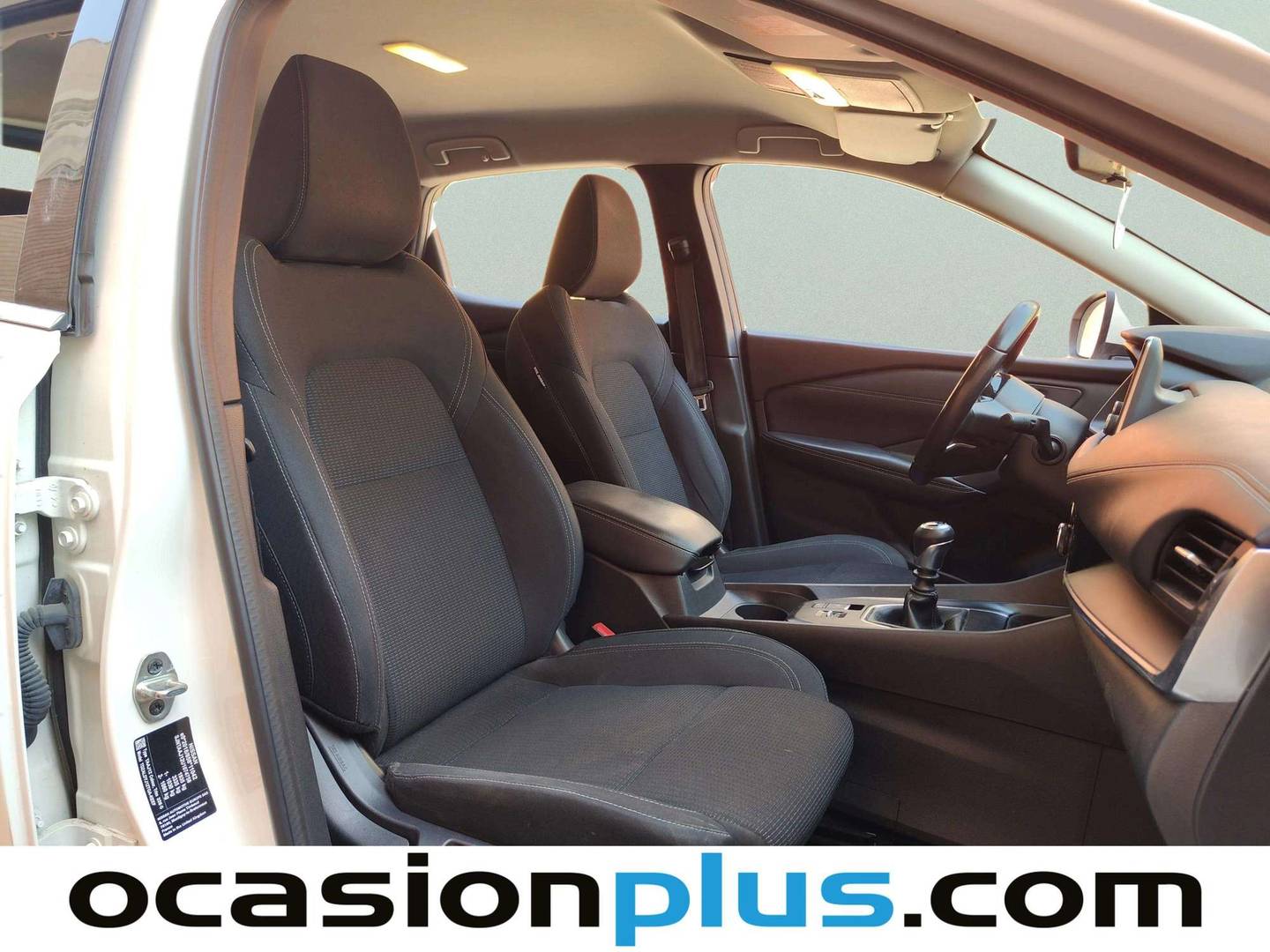 Nissan QASHQAI Nissan Qashqai DIG-T 140 mHEV Acenta 4x2 (140 CV) km 0