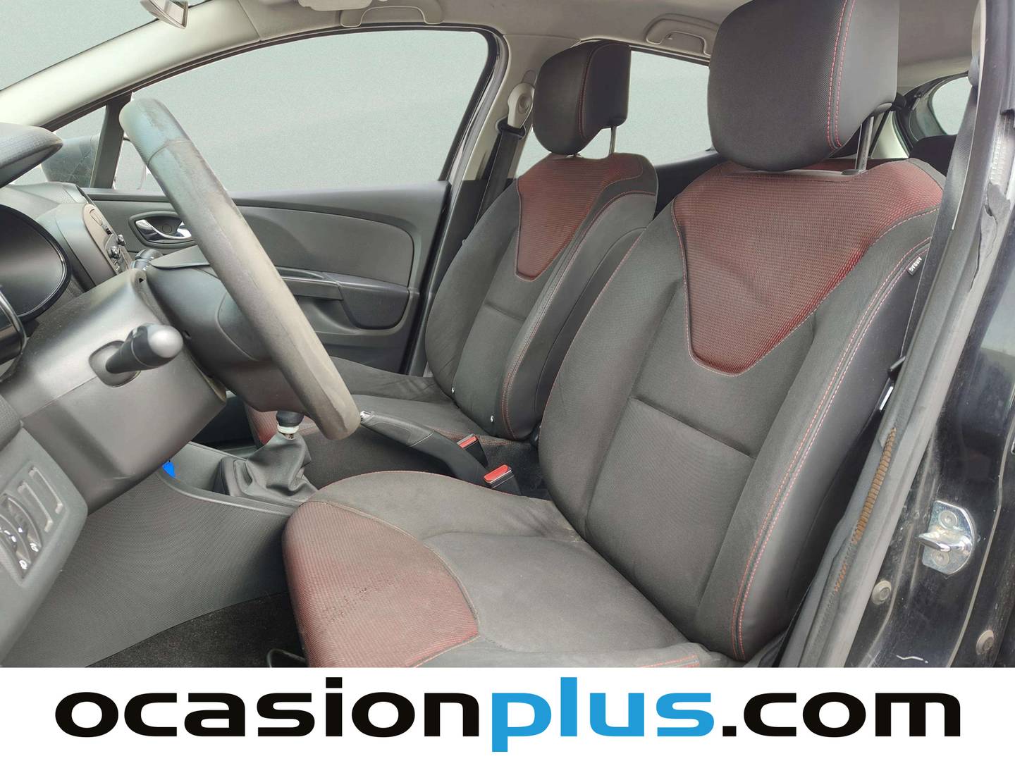 Foto asientos delanteros Renault Clio Renault Clio Yahoo! 1.2 16v (75 CV)