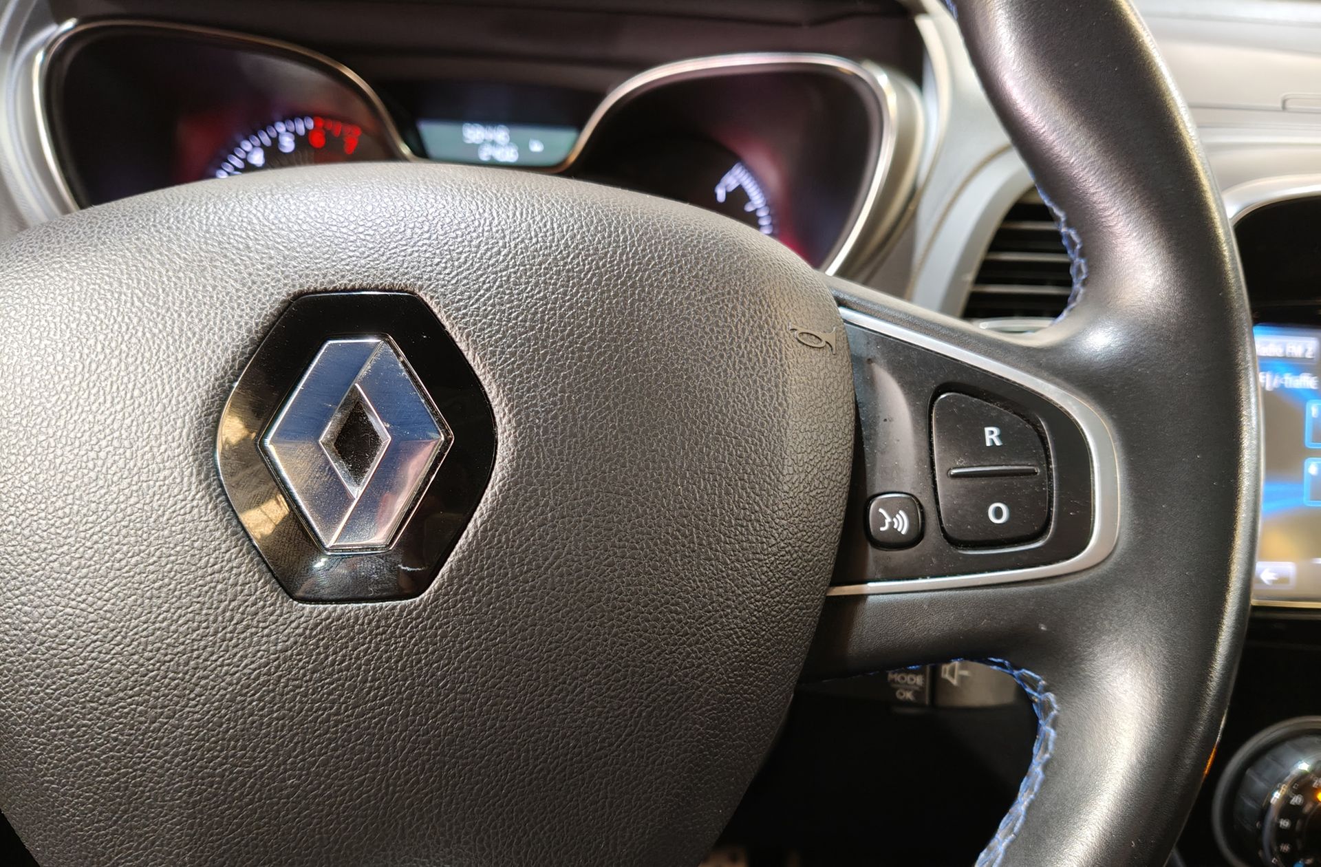 Renault Captur S-Edition TCe GPF - foto 33
