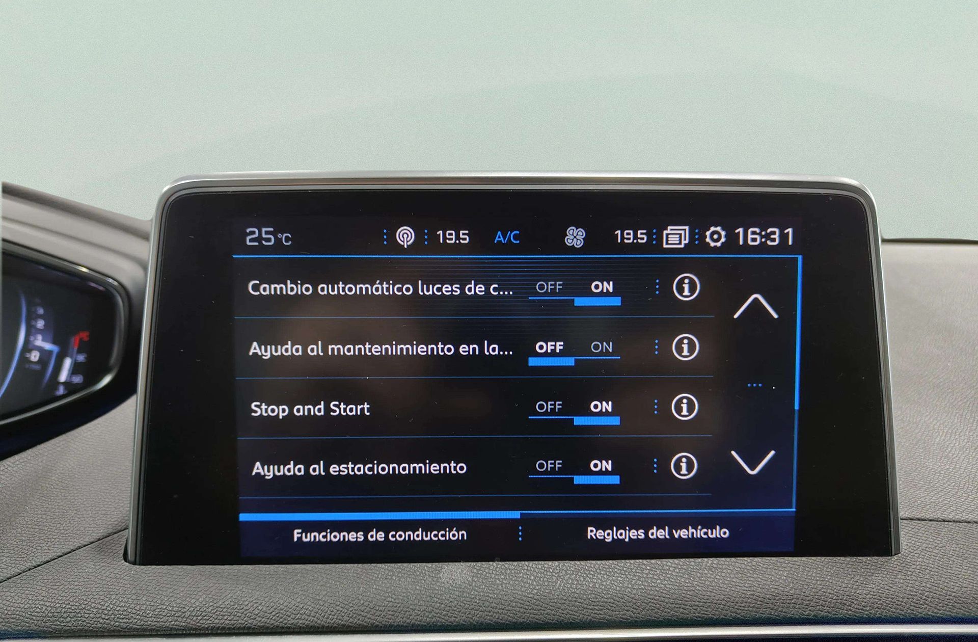 Peugeot 3008 PureTech 130 GT Line - foto 11