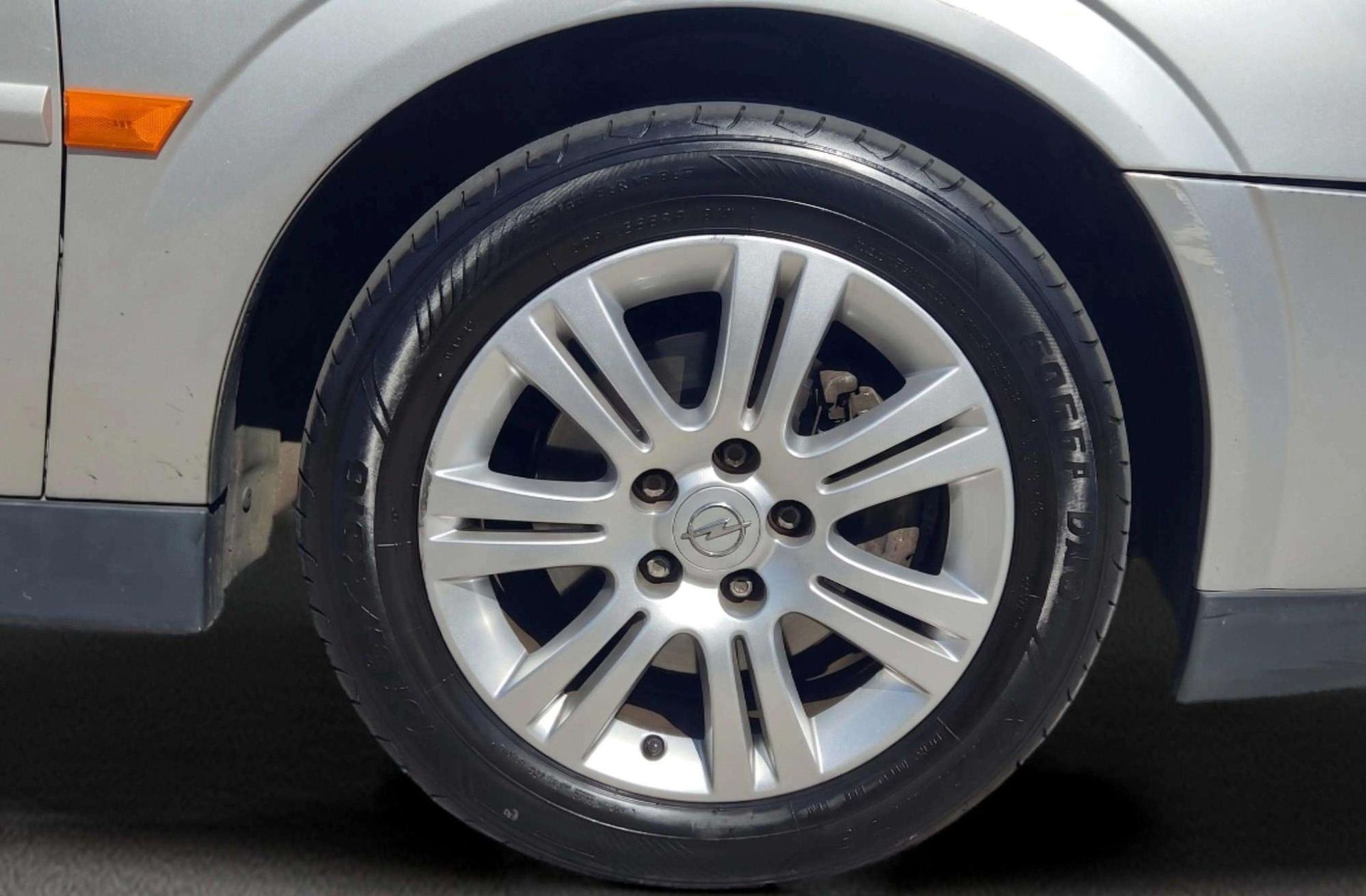 Opel Vectra 1.8 16v Comfort - foto 24