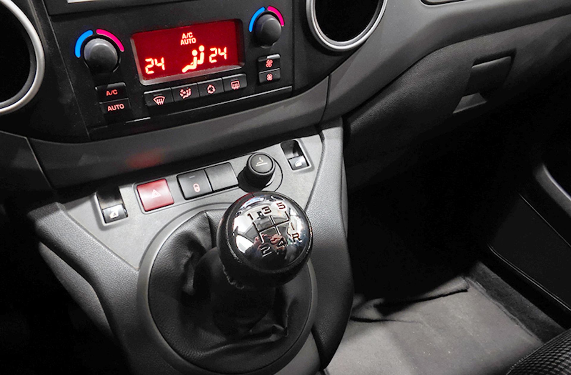 Peugeot Partner Tepee Combi 1.6 BlueHDi Outdoor - foto 5