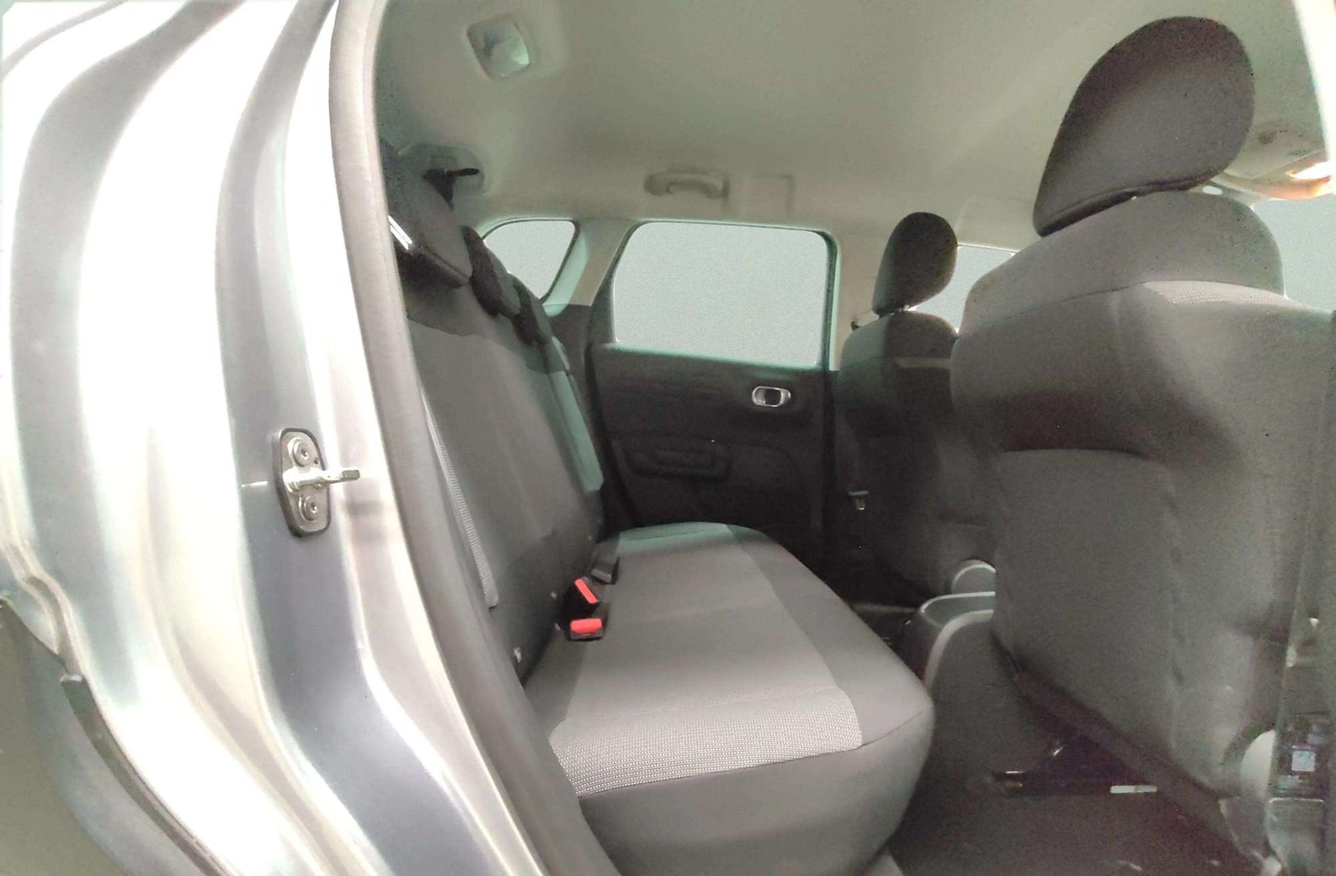 Citroën C3 Aircross PureTech 110 Plus - foto 17
